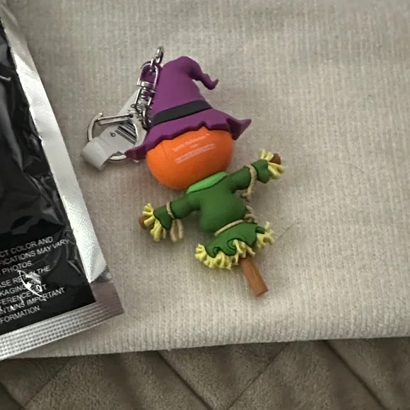 Halloween Pumpkin Scarecrow Bag Clip - Picture 3 of 5